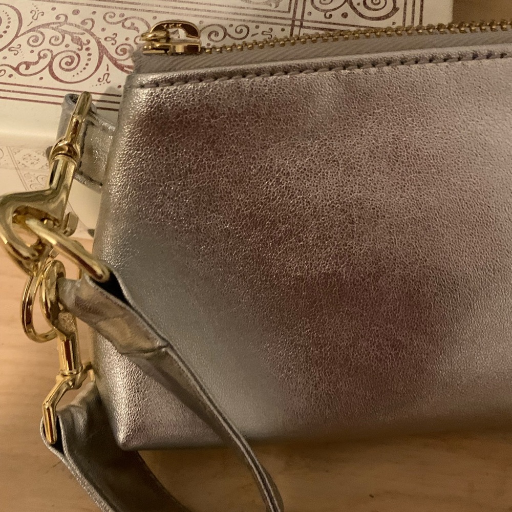 Keeper Wristlet Removable Handle With Key Chain - image 3